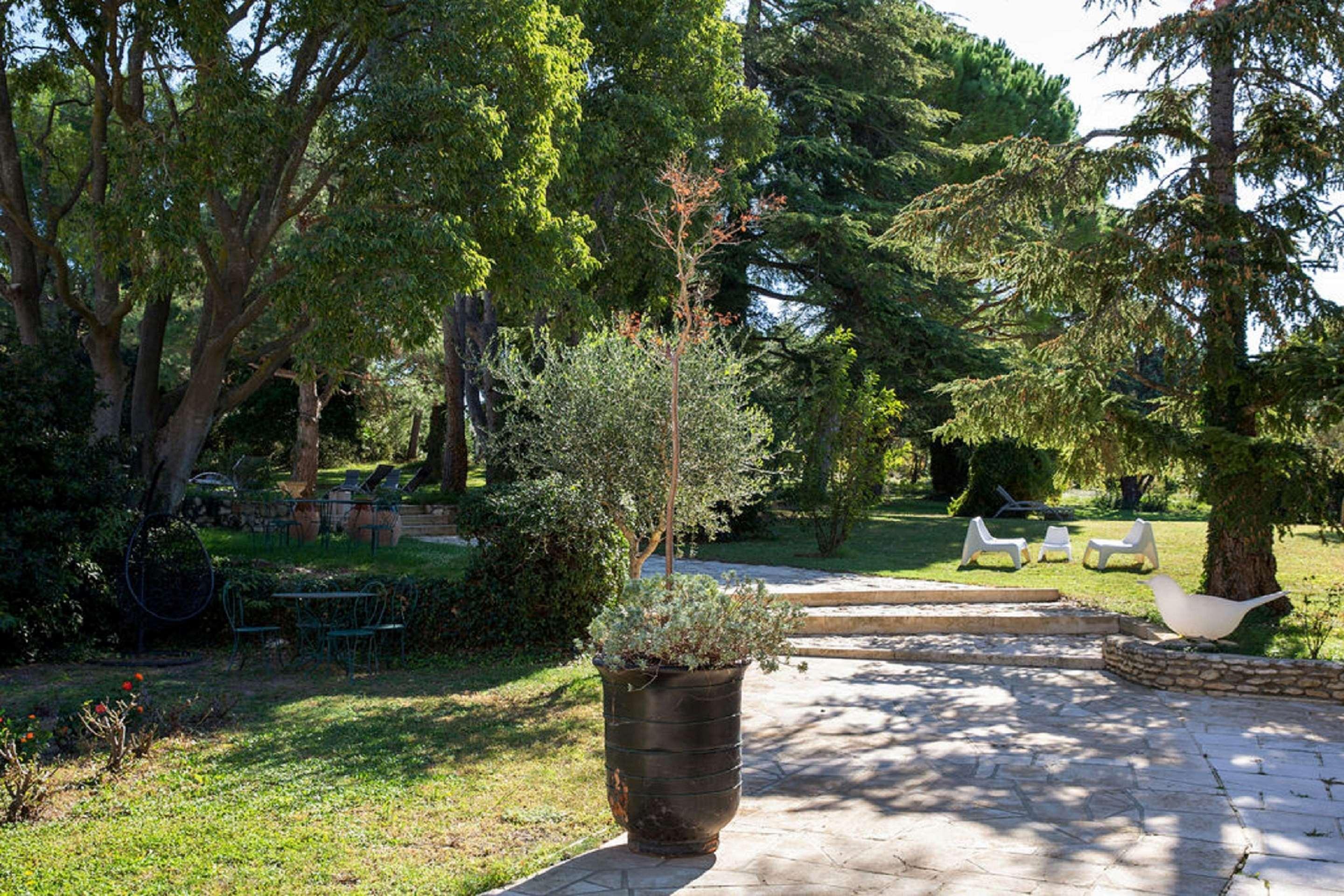 Best Western Le Val Majour Fontvieille Eksteriør billede