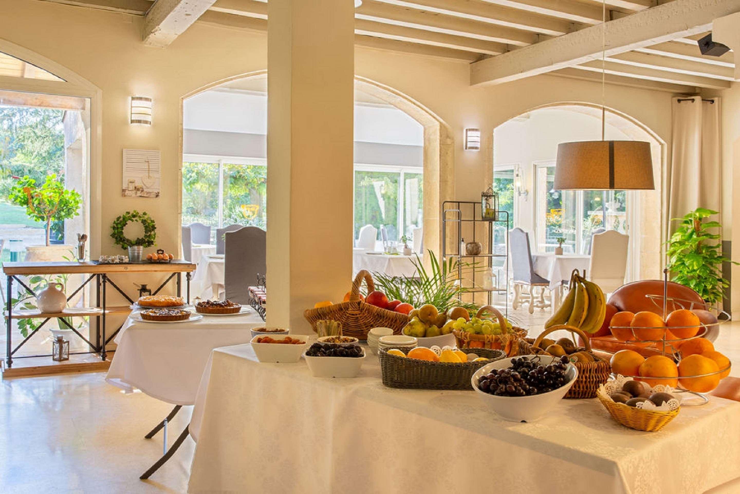 Best Western Le Val Majour Fontvieille Eksteriør billede