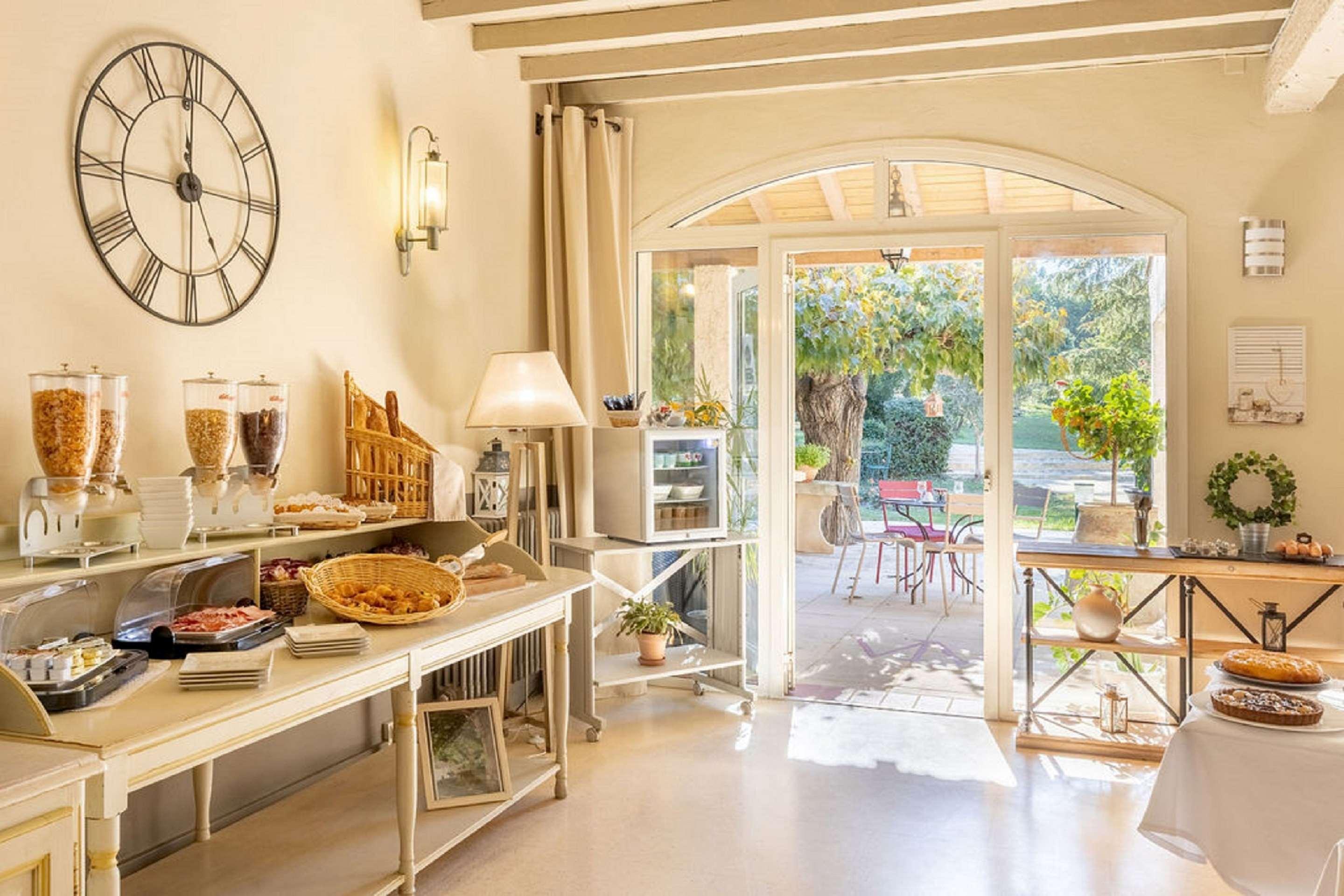 Best Western Le Val Majour Fontvieille Eksteriør billede