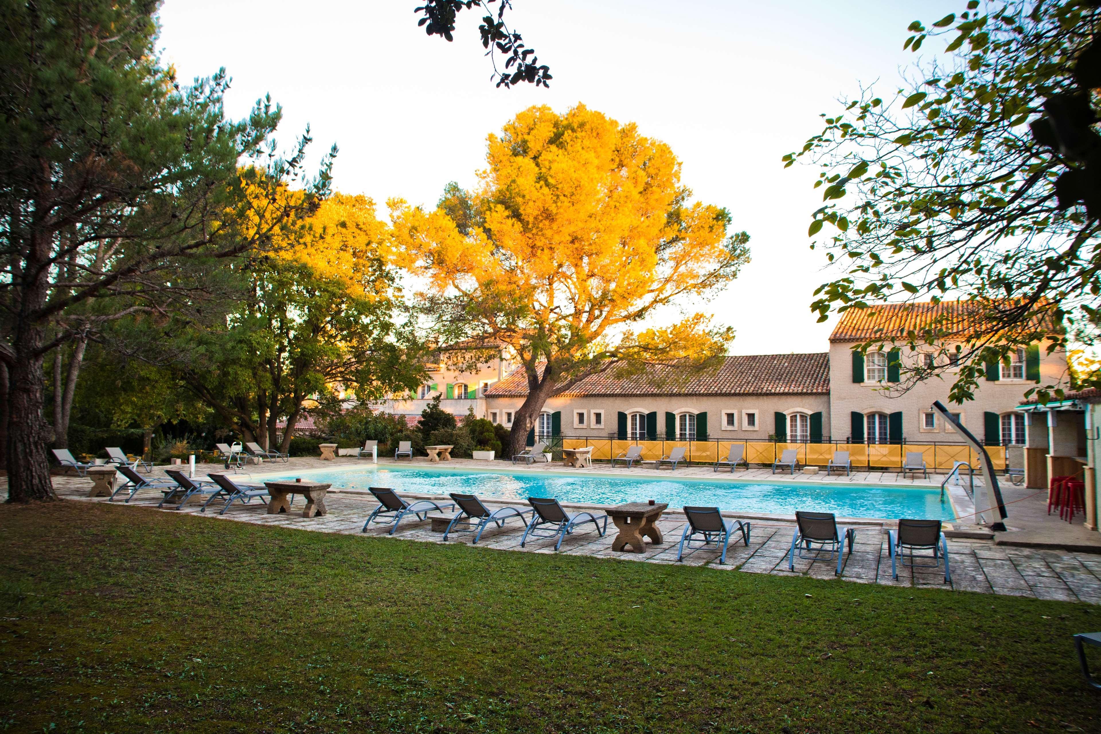 Best Western Le Val Majour Fontvieille Eksteriør billede