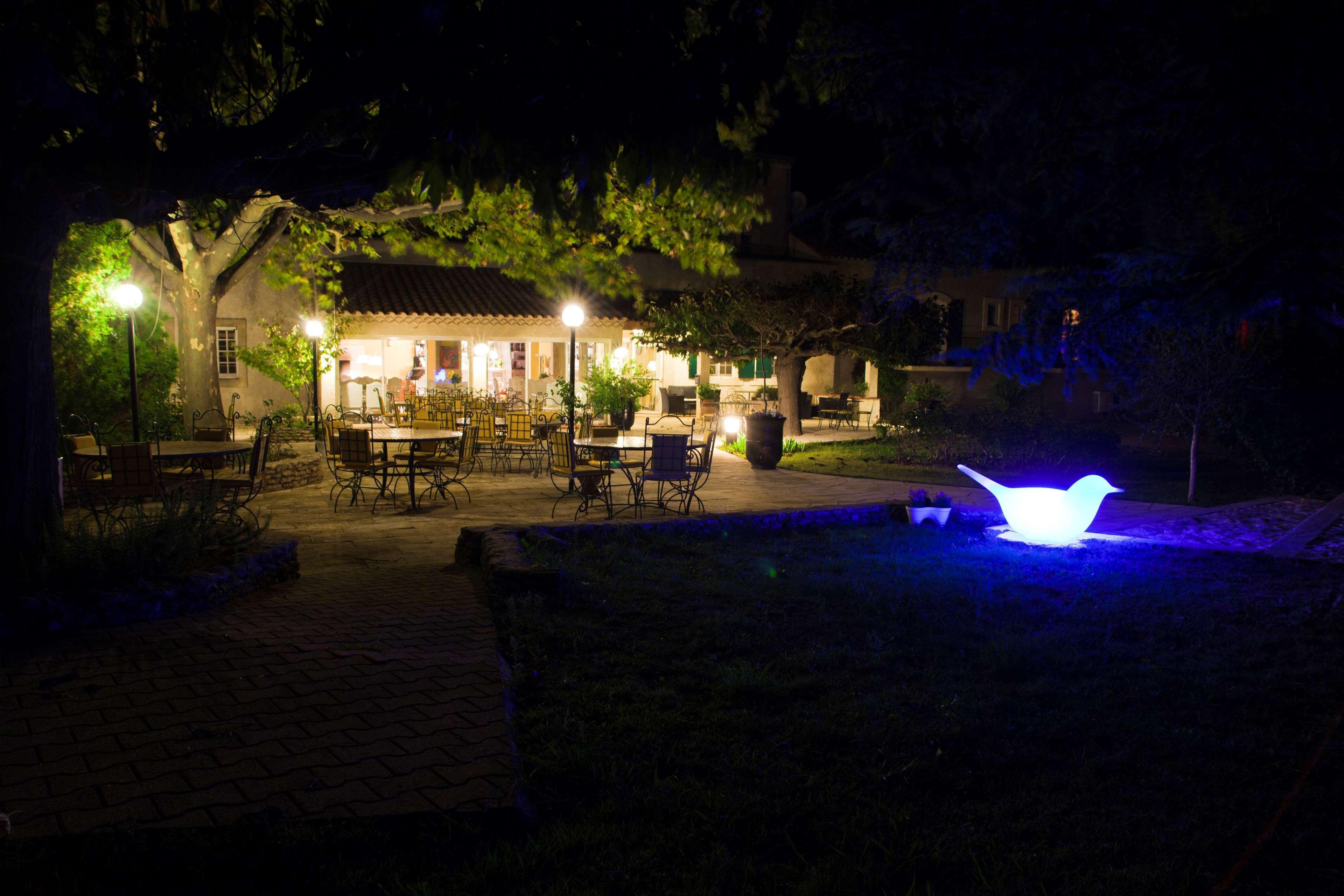 Best Western Le Val Majour Fontvieille Eksteriør billede